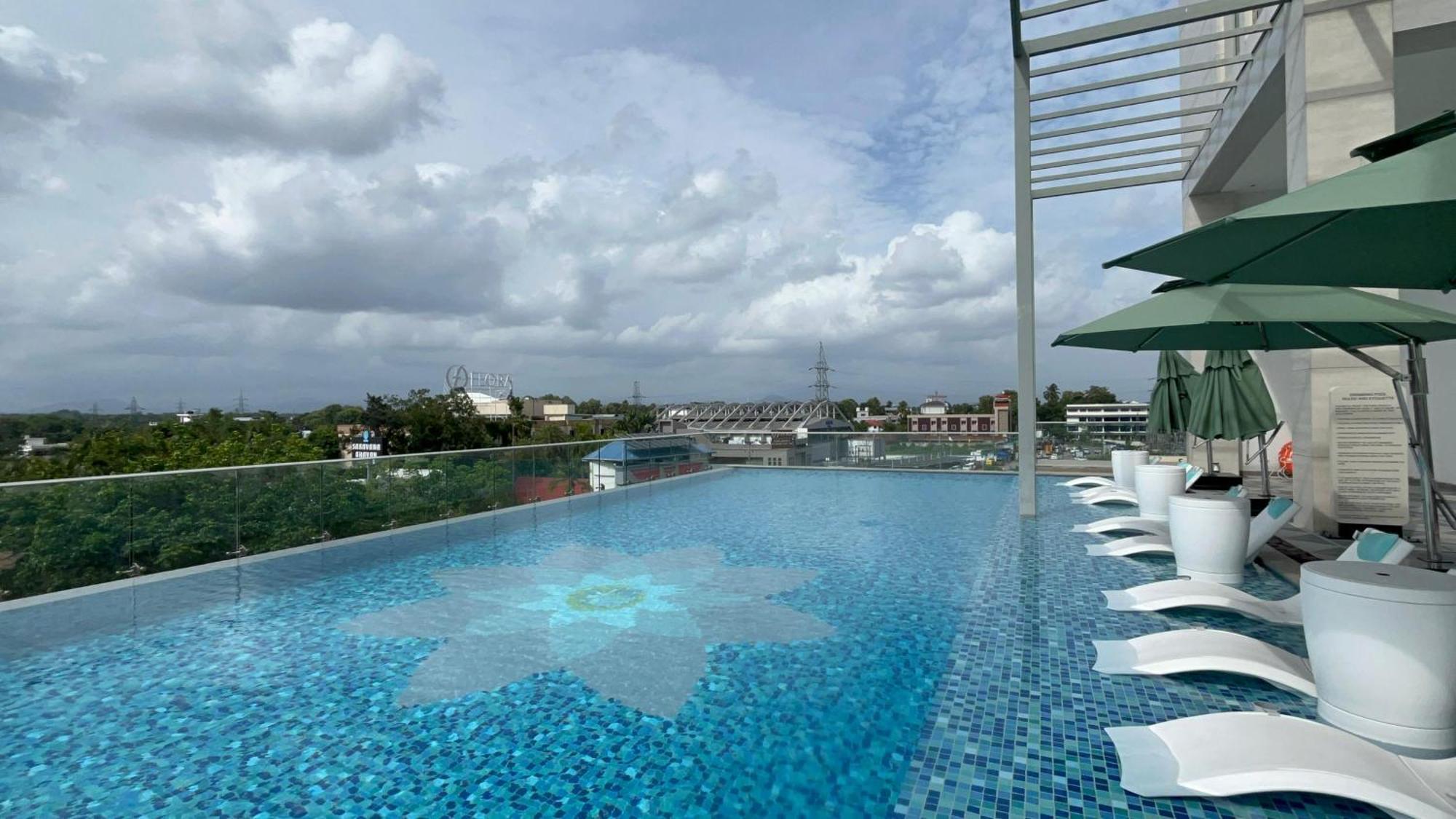 Taj Cochin International Airport, Kerala Hotell Kochi Eksteriør bilde